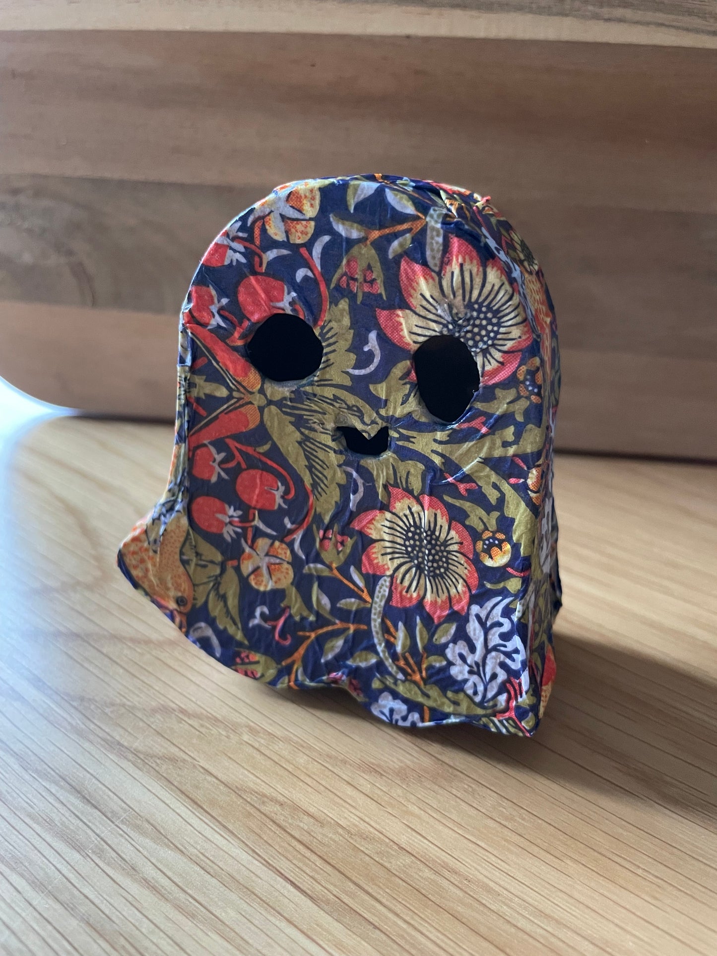 Strawberry thief ghost box