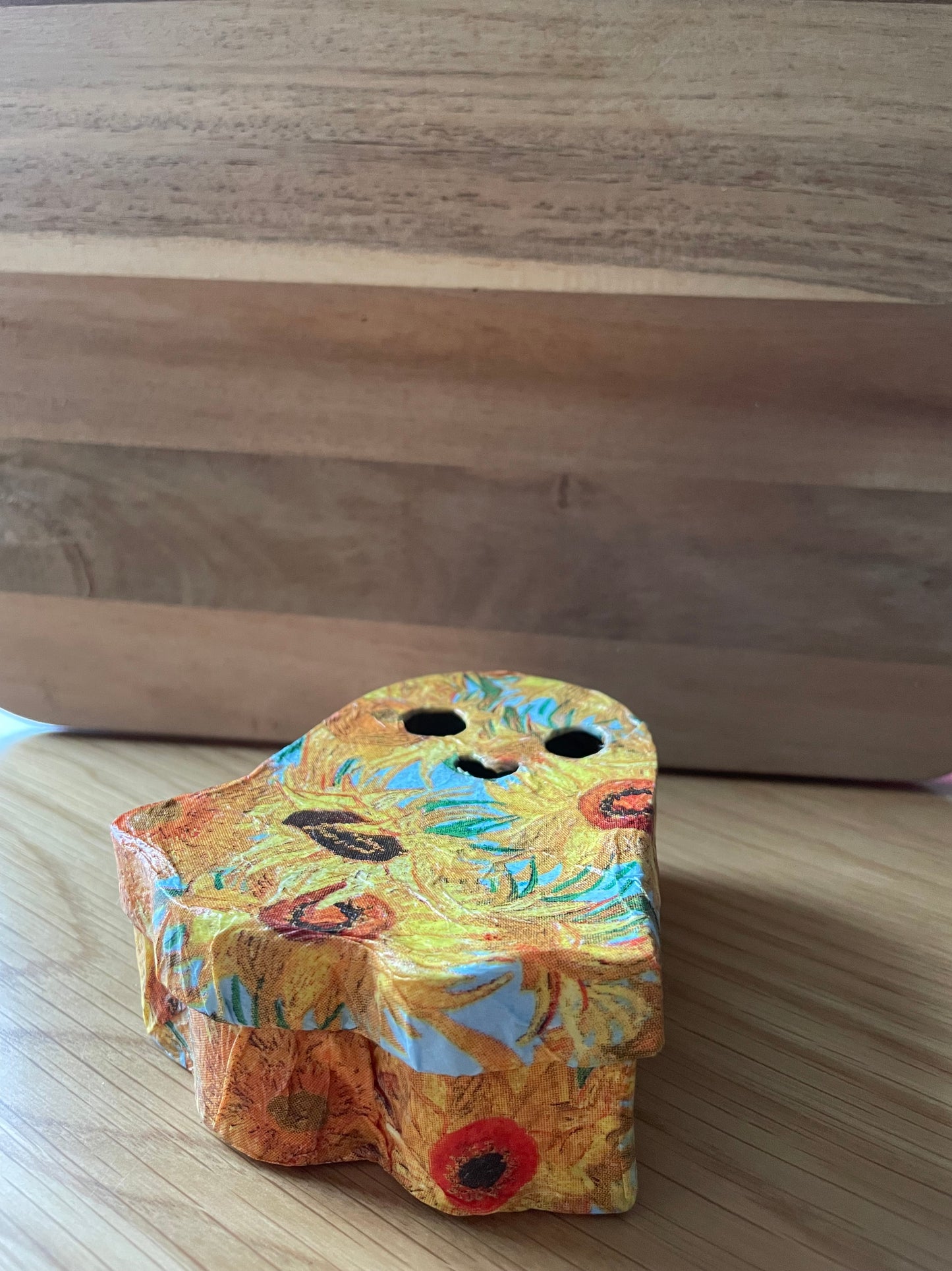 Sunflower ghost box