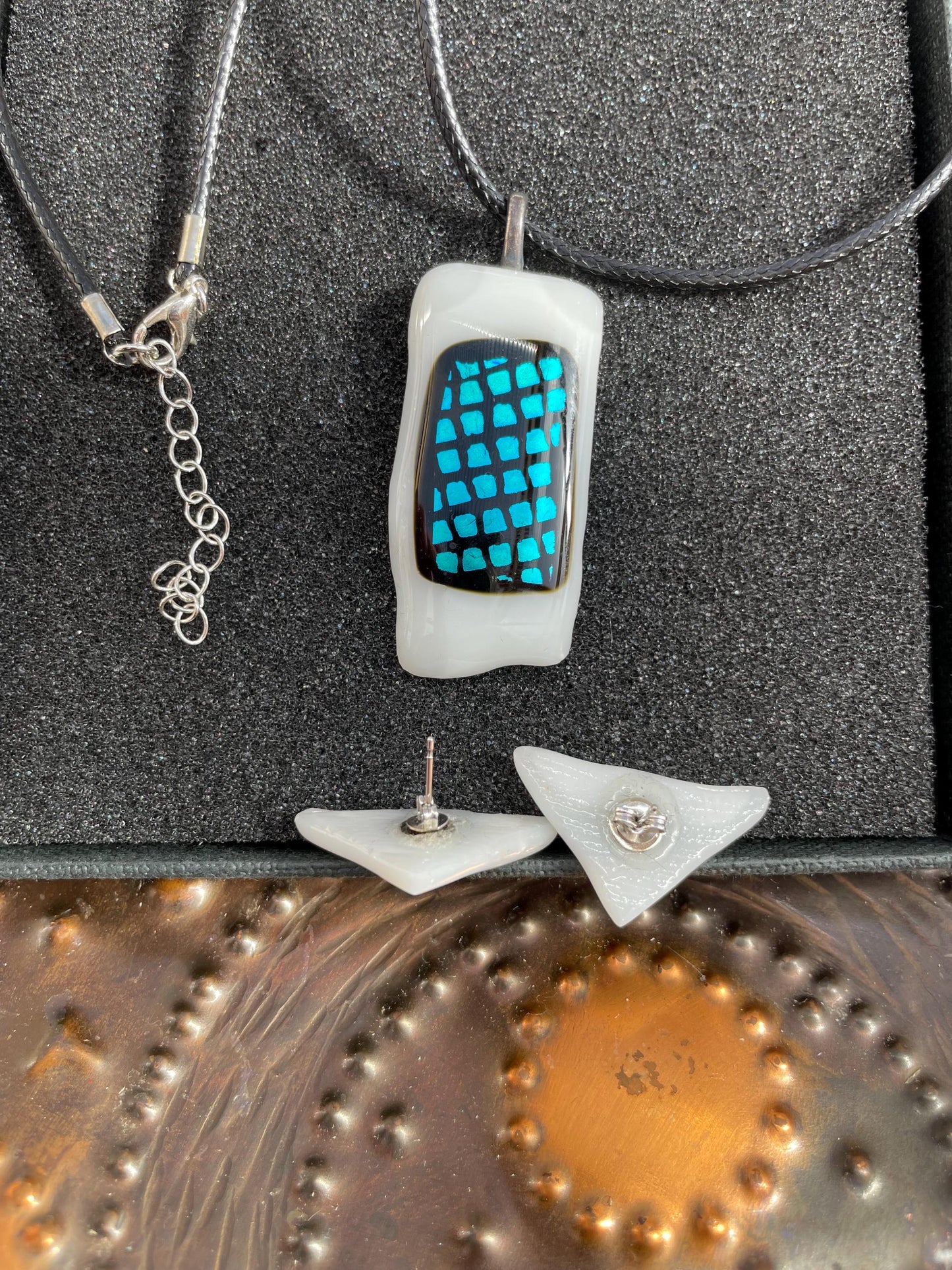 Snow&Ice Jewellery Sett - Dichroic texture fusing glass