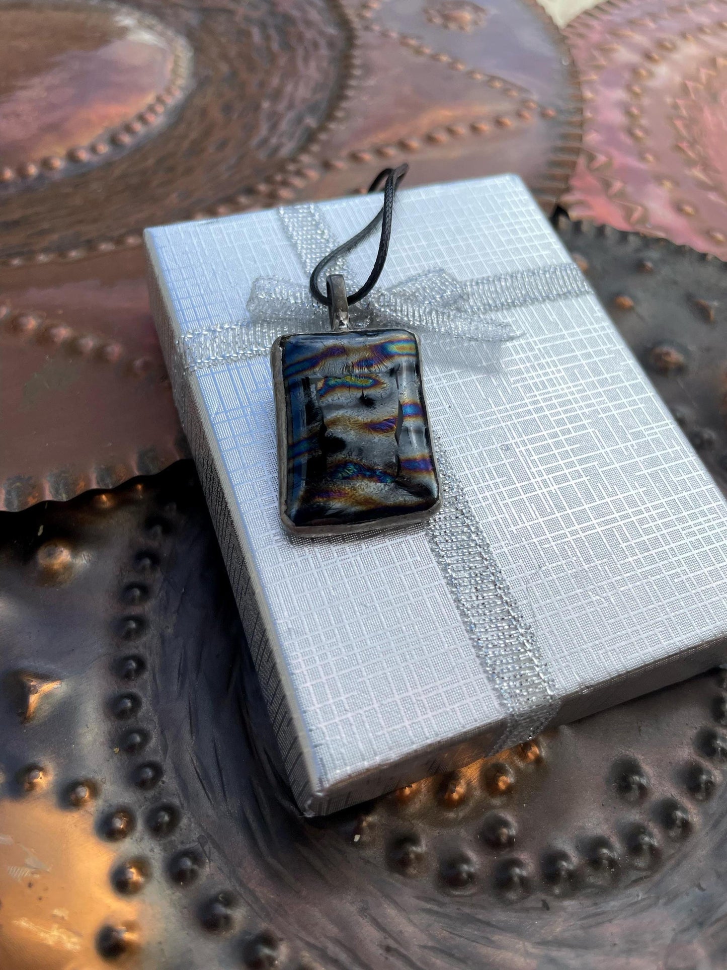 Fusing glass pendant