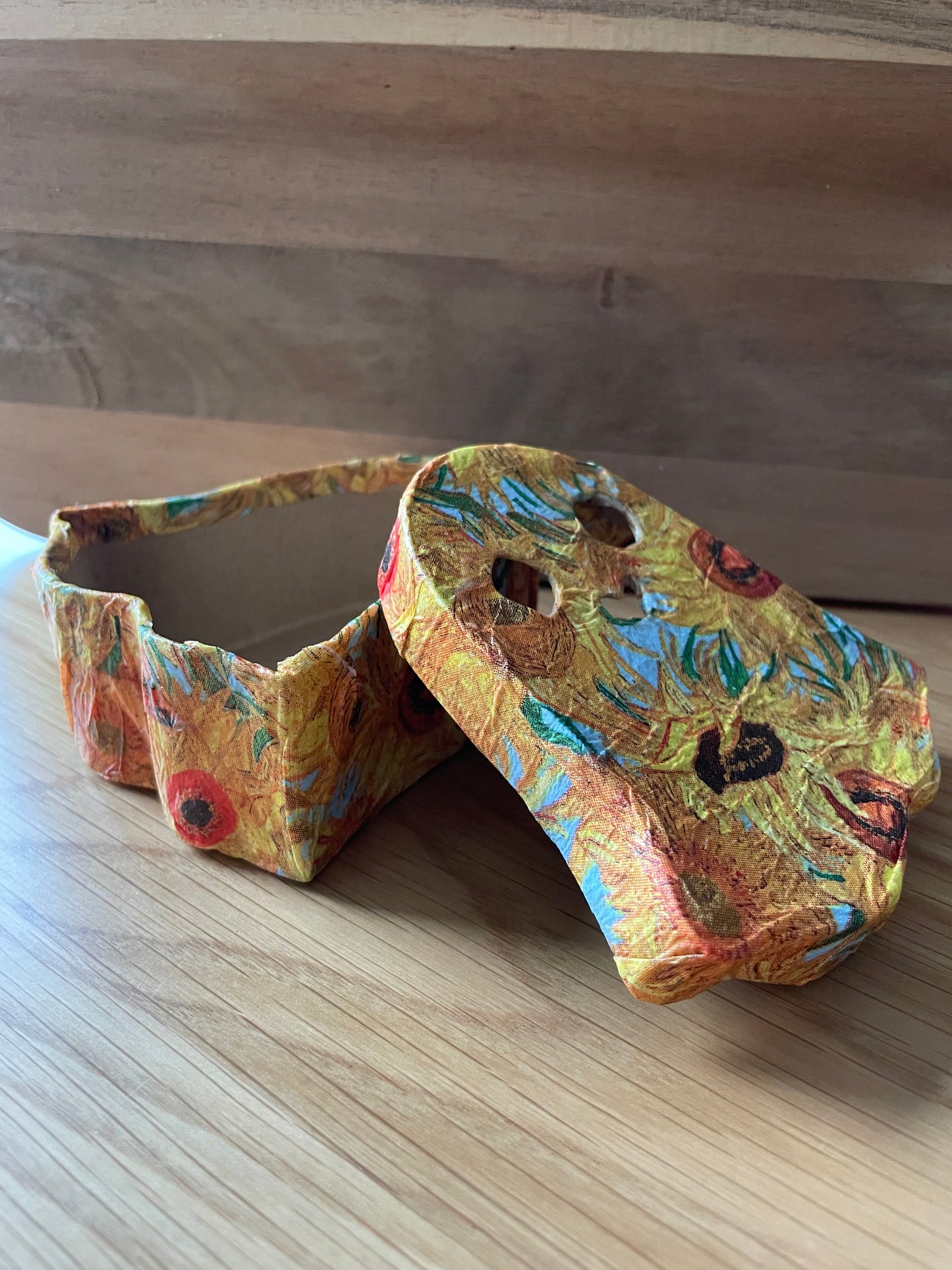 Sunflower ghost box