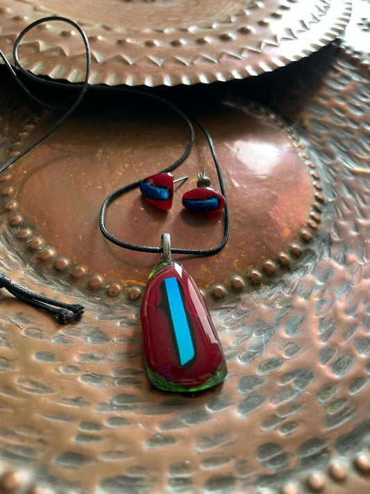 Fusing glass jewellery with Dichroic glass + earrings
