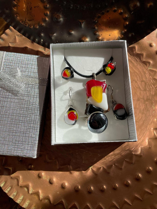 Fused glass jewellery set