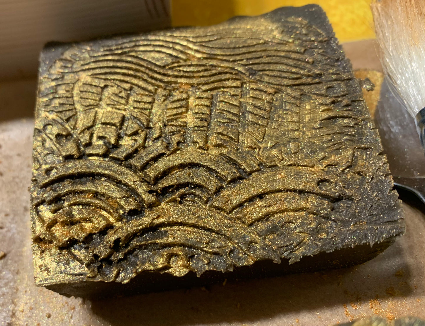 Black Golden Sandal Scrub