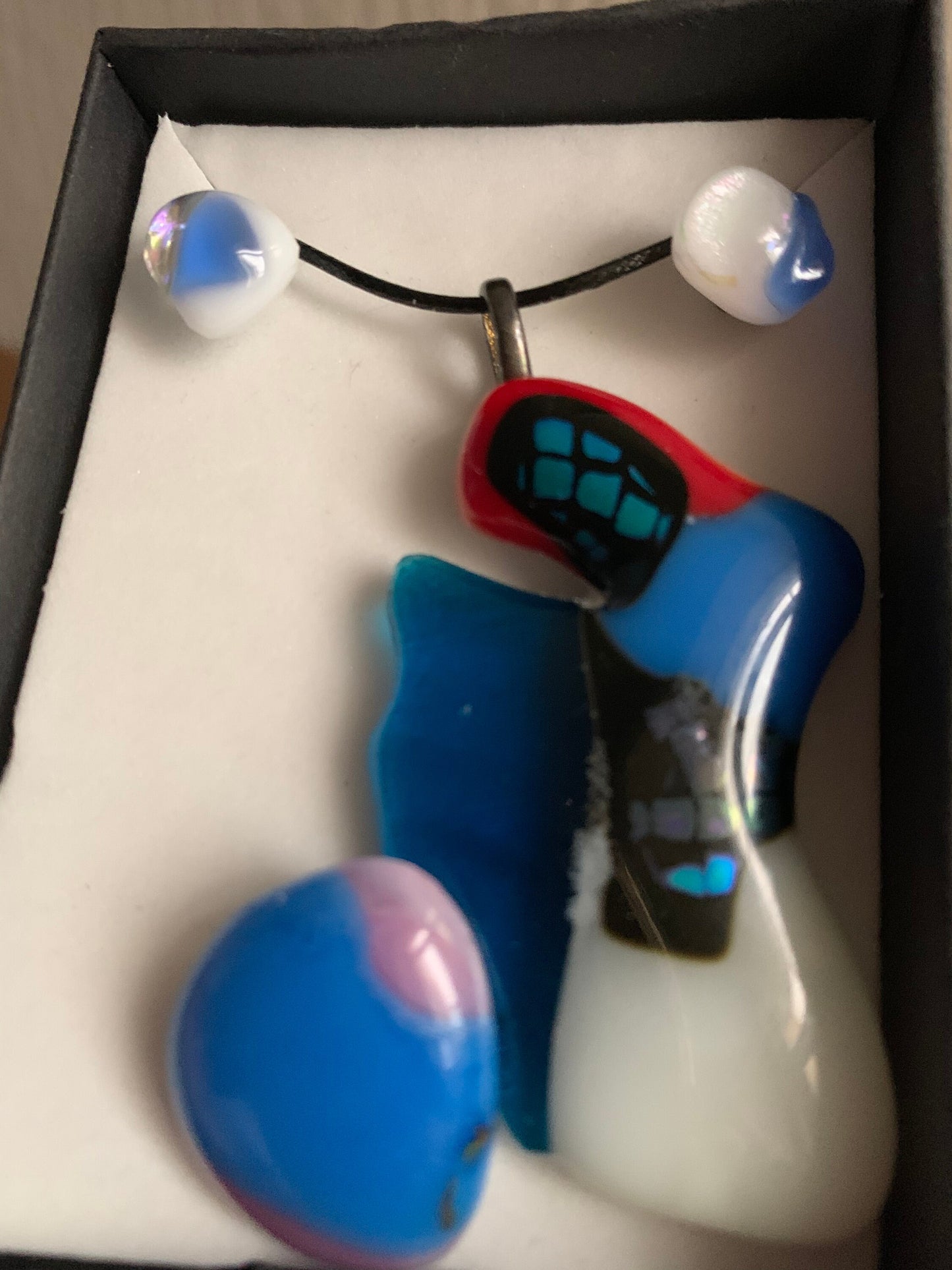 Dichroic fused glass pendant