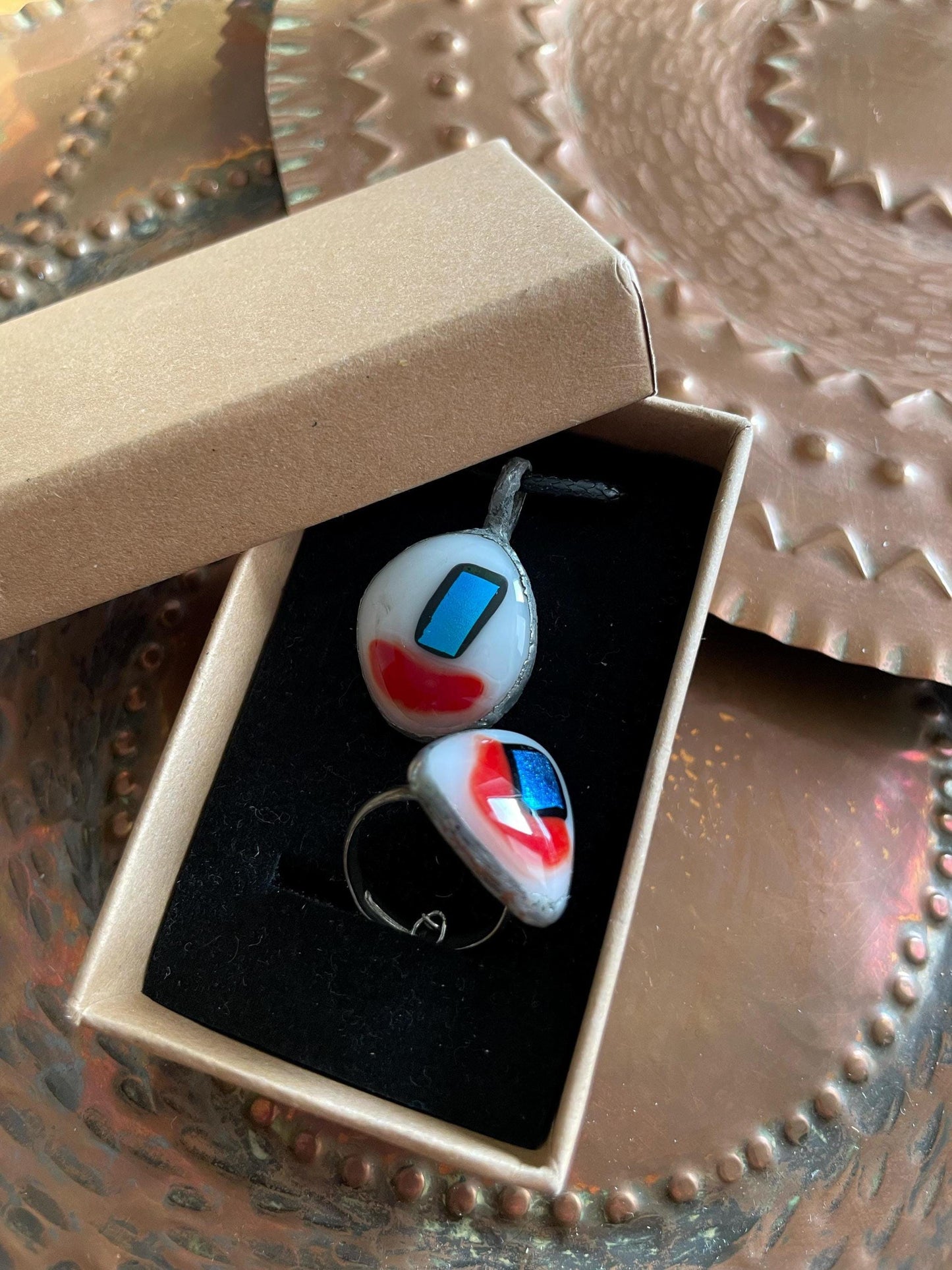 Dichroic fused glass jewellery set